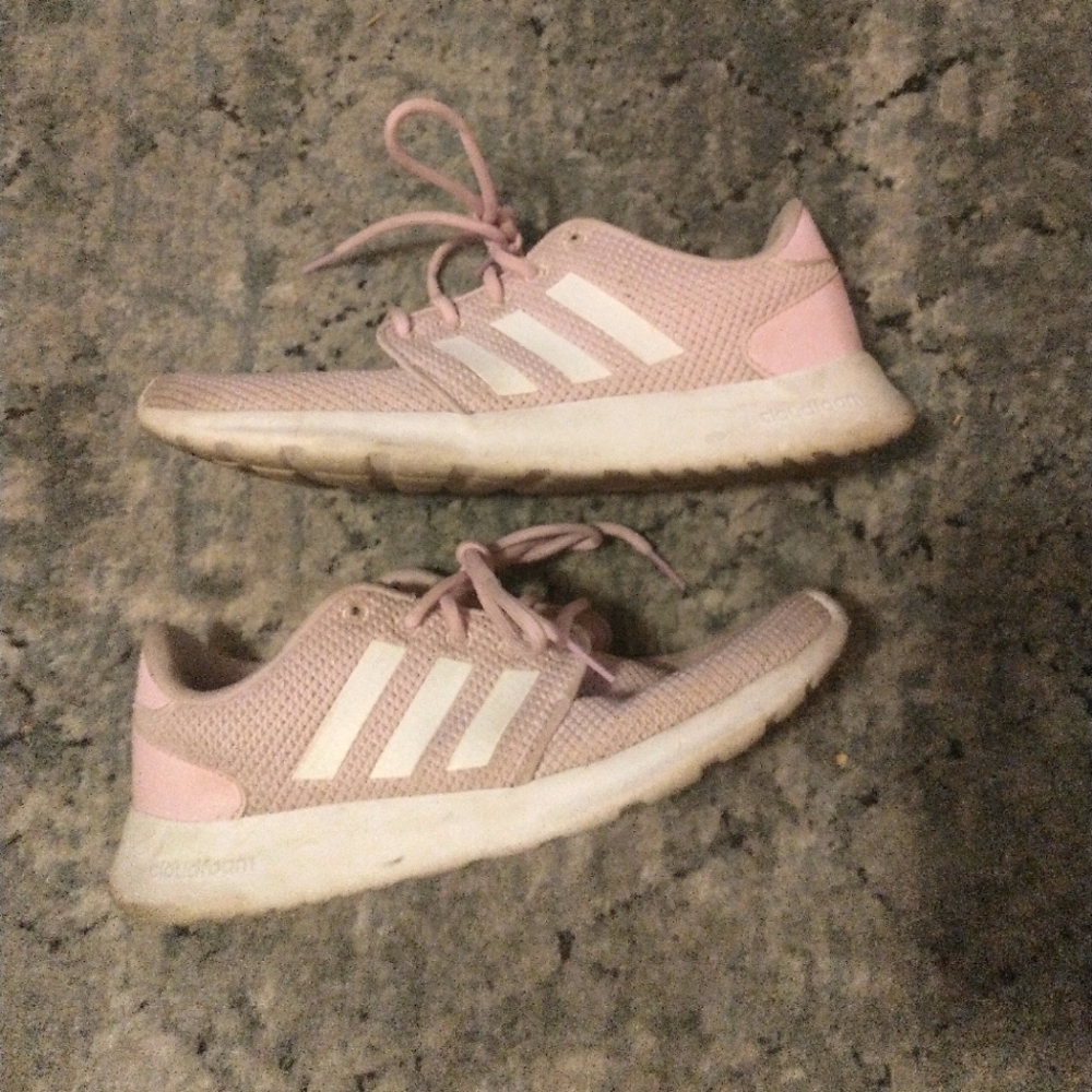 Adidas cloudfoam shoes